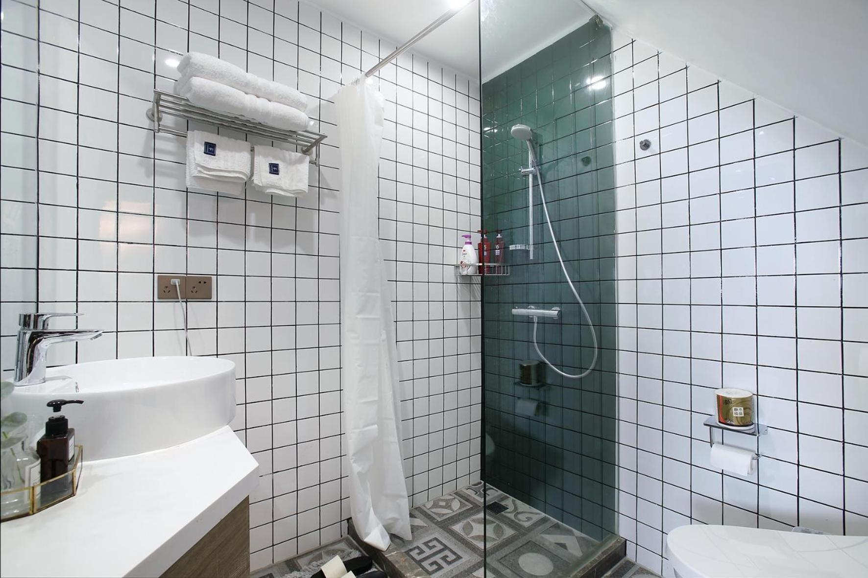 Shanghai Downtown Hills Boutique Guesthouse - Near Metro Line 7, Exit 3, Changping Road Ruang foto